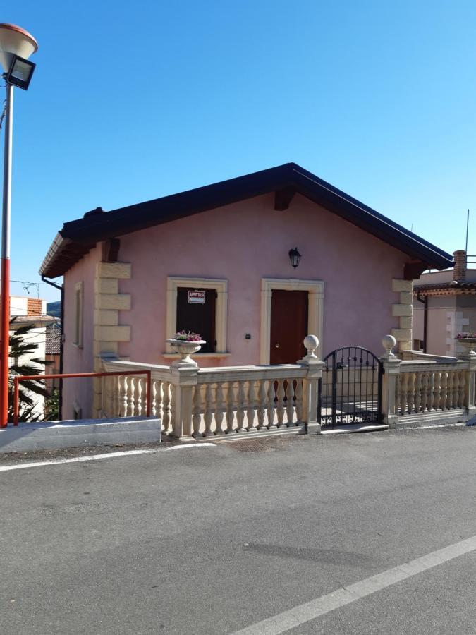 Il Murales Montegiordano Kültér fotó
